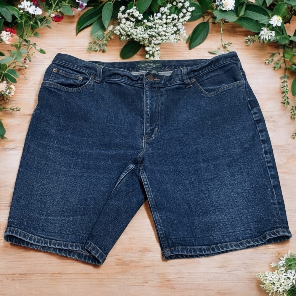 Lauren Ralph Lauren Bermuda Blue‎ Jean Shorts Summer Women’s Size 16